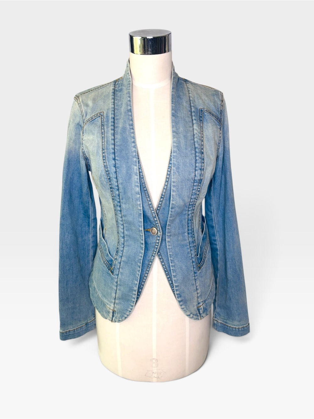 Carol Anderson Light Blue Denim Blazer Jacket - Women